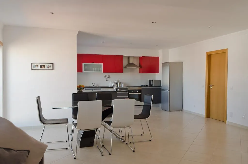 Modern 2 Bed Apartment 5Km Carvoeiro