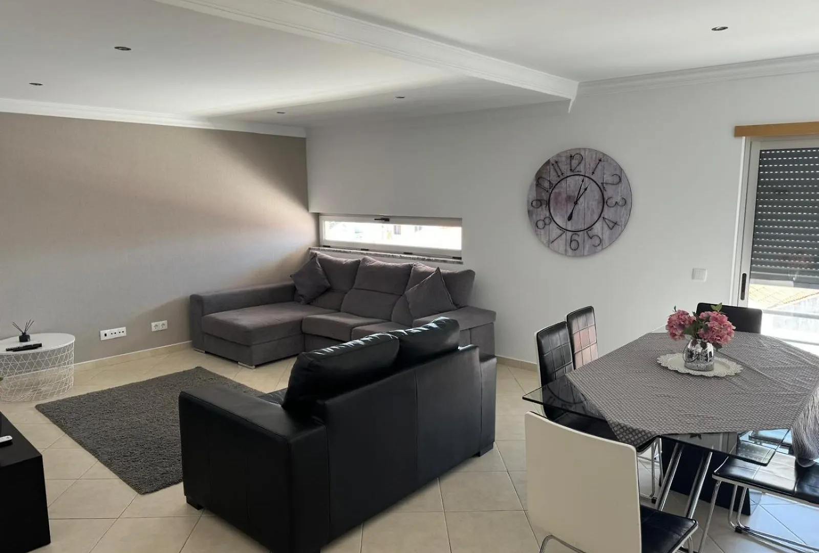 Modern 2 Bed Apartment 5Km Carvoeiro Lagoa  Portugalia